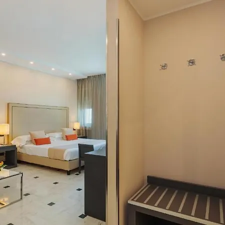 Hotel Excelsior
