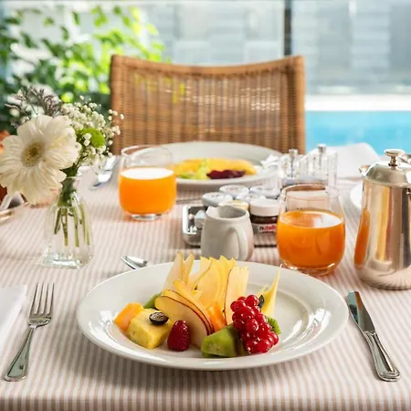 Excelsior Hotel 4*