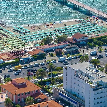Excelsior 4* Marina di Massa
