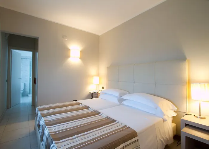 호텔 엑셀시어 4*