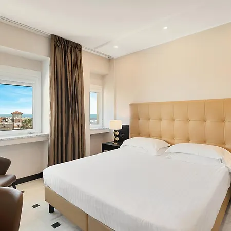 Excelsior Hotel