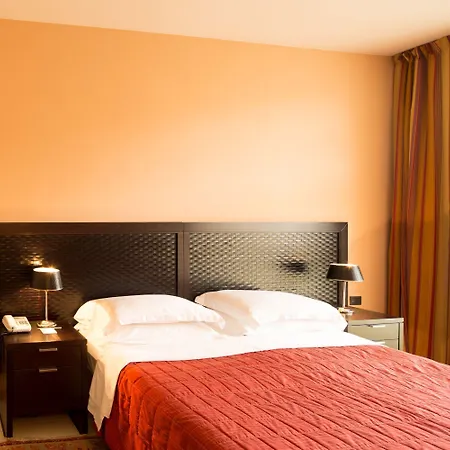 فندق Excelsior 4*