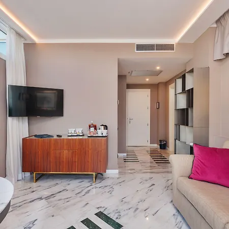 فندق Excelsior 4*
