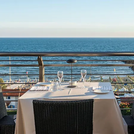 Hotel Excelsior