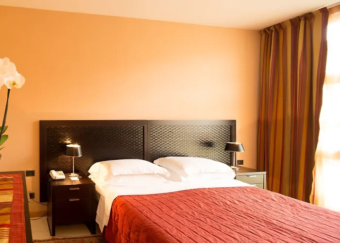 فندق Excelsior 4*